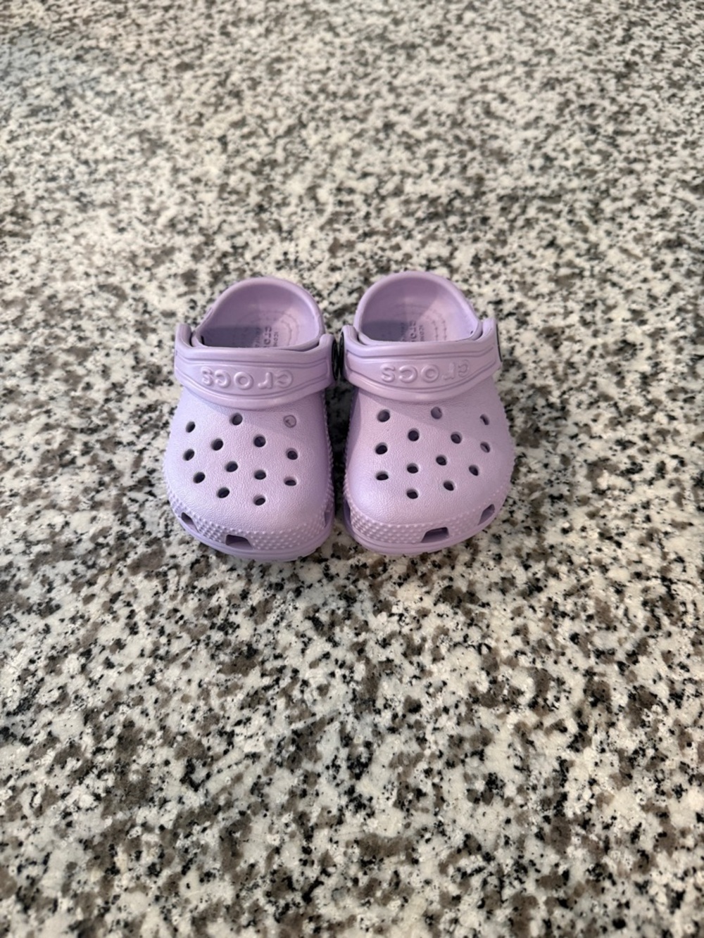 CROCS Baby Classic Clog in Lavender